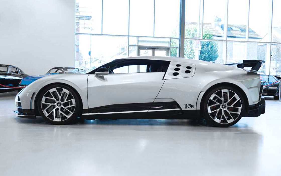 Bugatti Centodieci