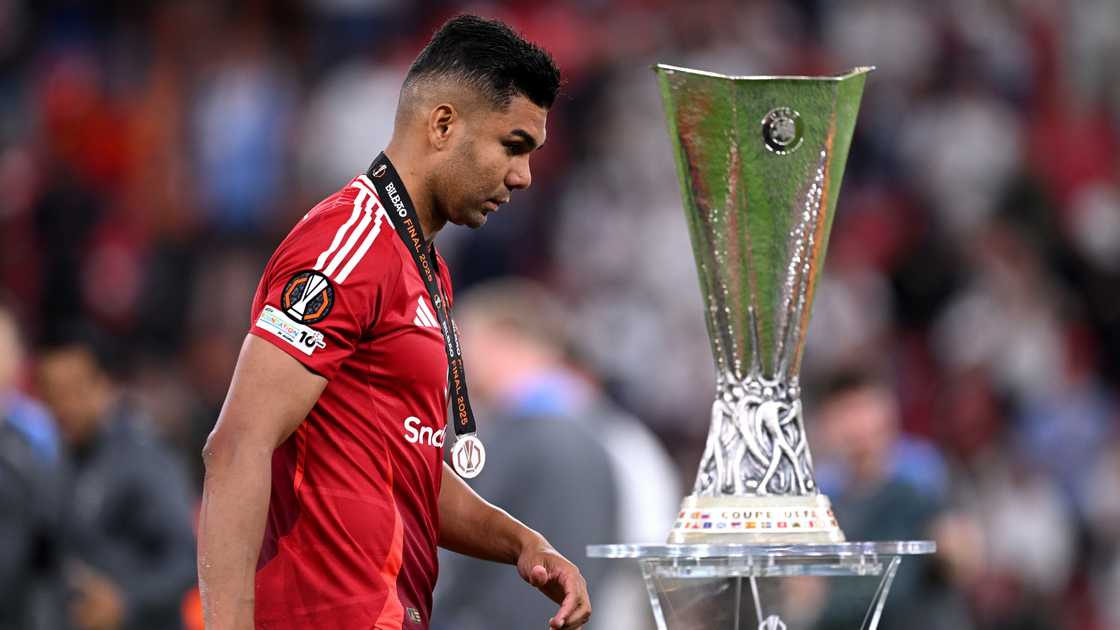 Casemiro, Adekunle Gold, Manchester United, Europa League Casemiro, Adekunle Gold, Manchester United, Europa League