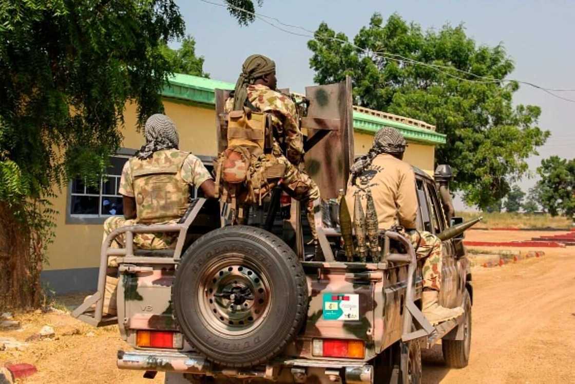 troops troops