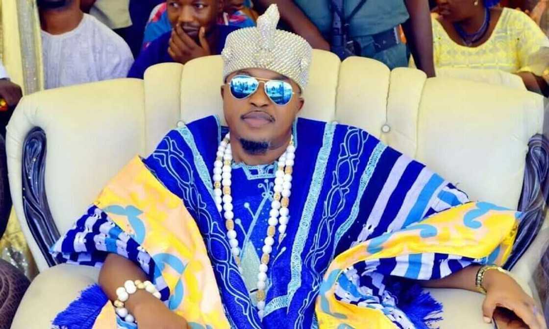 Oluwo urges FG to ban foreign jeans, see what he wants Nigerians to be wearing