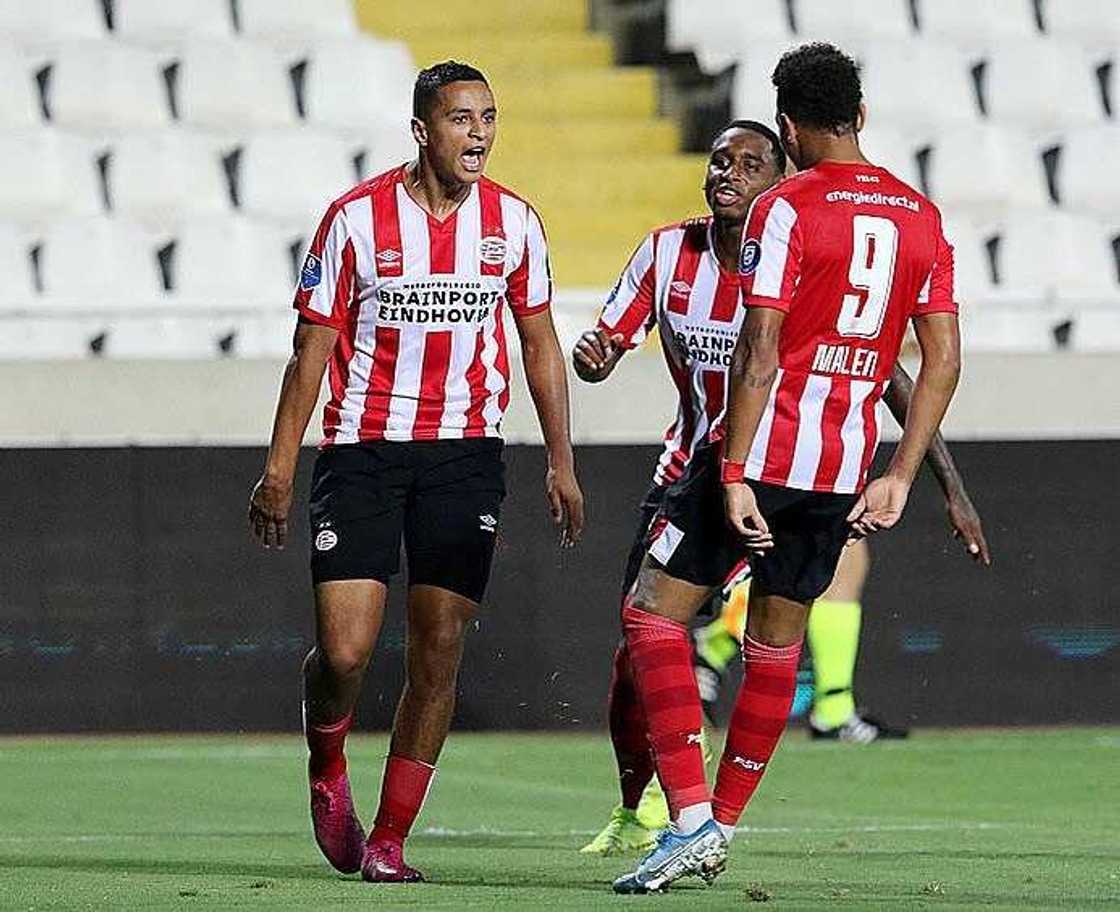 PSV Eindhoven vs Sporting Lisbon PSV Eindhoven vs Sporting Lisbon