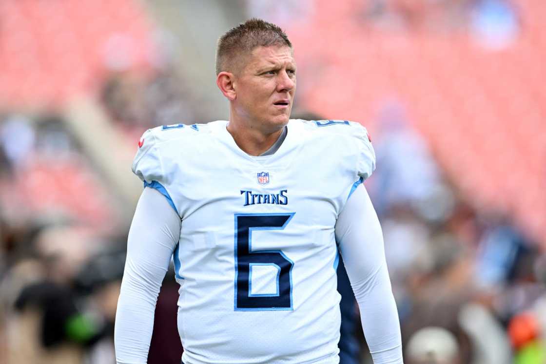 Nick Folk looks on before a game against the Cleveland Browns