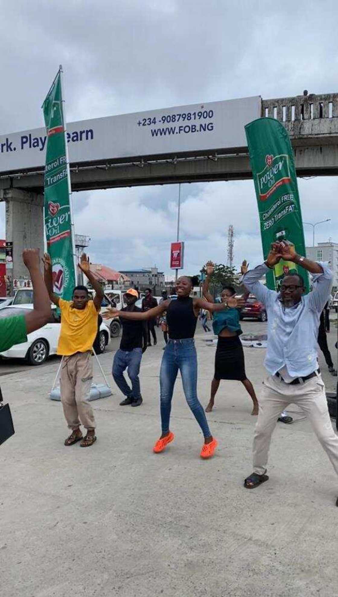 World Heart Day: Power Oil Urges Use of Pedestrian Bridge to Promote Heart Health, Safety World Heart Day: Power Oil Urges Use of Pedestrian Bridge to Promote Heart Health, Safety