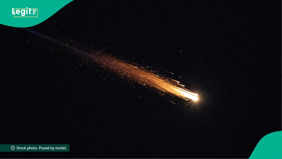 Iran ta harba makamai sama da 300 kan sansanonin sojojin Amurka da Isra'ila a Gabas ta Tsakiya. Iran ta harba makamai sama da 300 kan sansanonin sojojin Amurka da Isra'ila a Gabas ta Tsakiya.