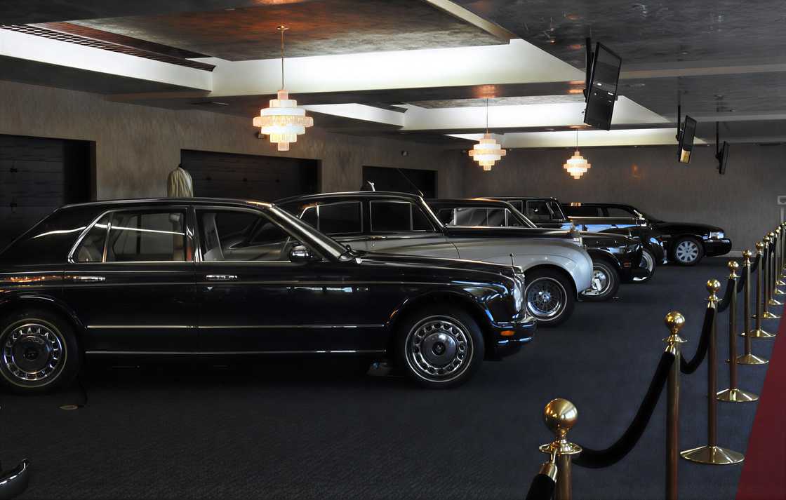 Wayne Newton's cars at his Casa de Shenandoah estate Wayne Newton's cars at his Casa de Shenandoah estate