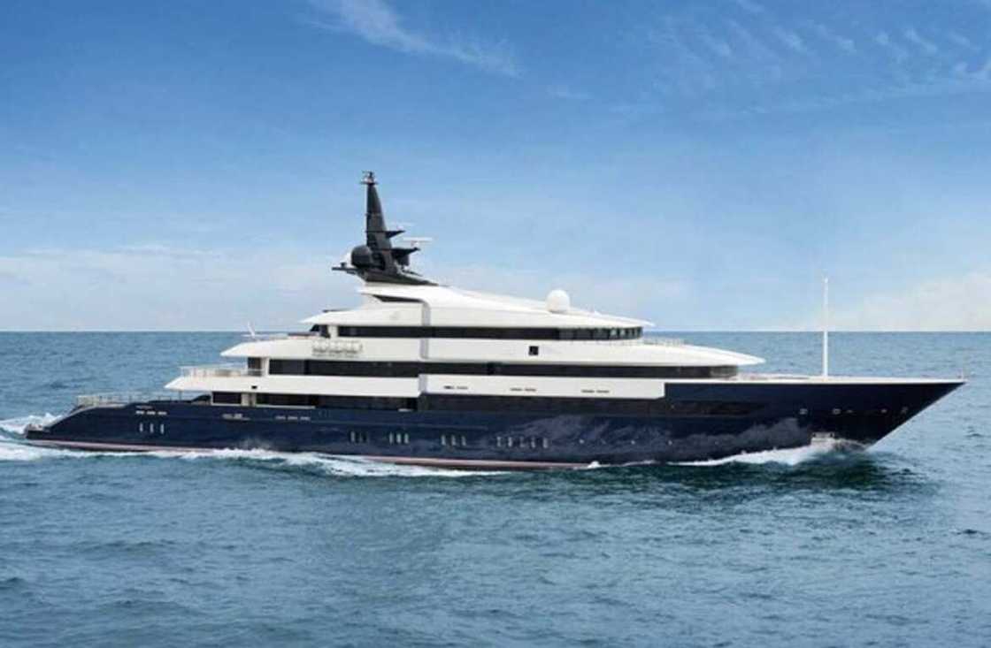 Steven Spielberg yacht