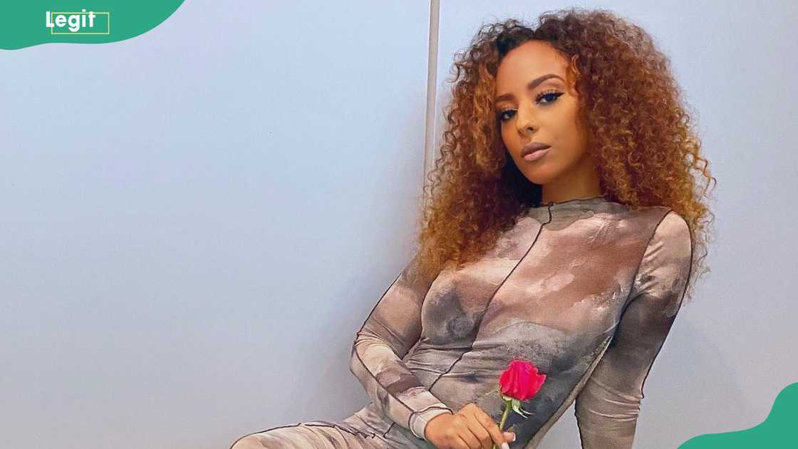 Rubi Rose's sister, Scarlett relaxing