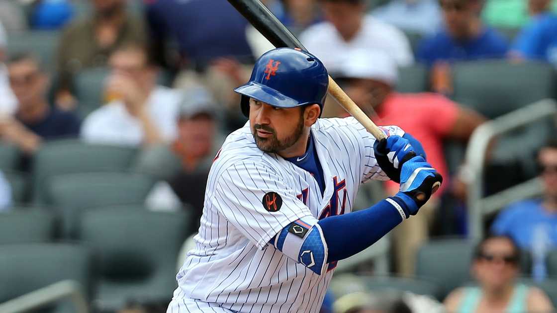 Adrián González of the New York Mets prepares to bat against the Baltimore Orioles.