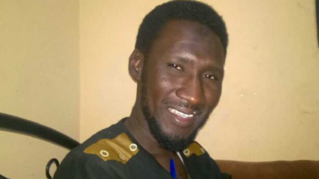 Yadda aka binne Nura Mustapha Waye Yadda aka binne Nura Mustapha Waye