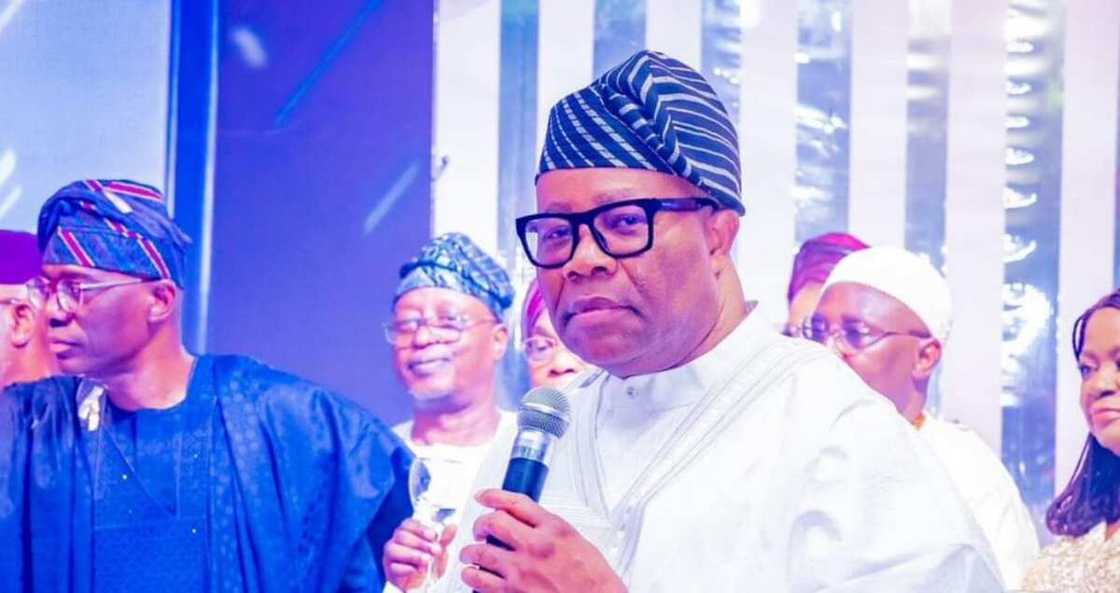 Akpabio insists on thorough vetting of ex-Chief of Defence Staff, citing Nigeria’s worsening insecurity. Akpabio insists on thorough vetting of ex-Chief of Defence Staff, citing Nigeria’s worsening insecurity.