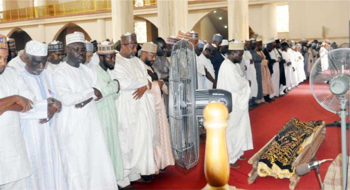 Abba Kyari died! Abba Kyari died!
