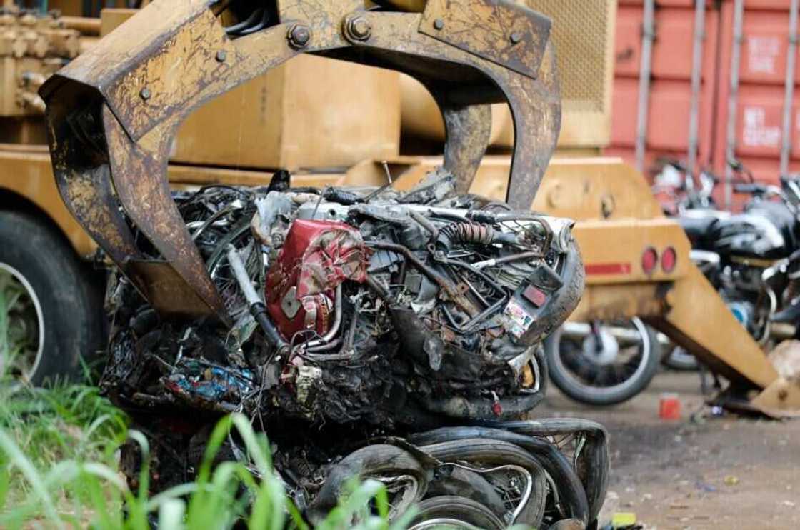 Hotunan Babura 2,228 da Gwamnatin Legas ta ragargaza yau Juma'a Hotunan Babura 2,228 da Gwamnatin Legas ta ragargaza yau Juma'a