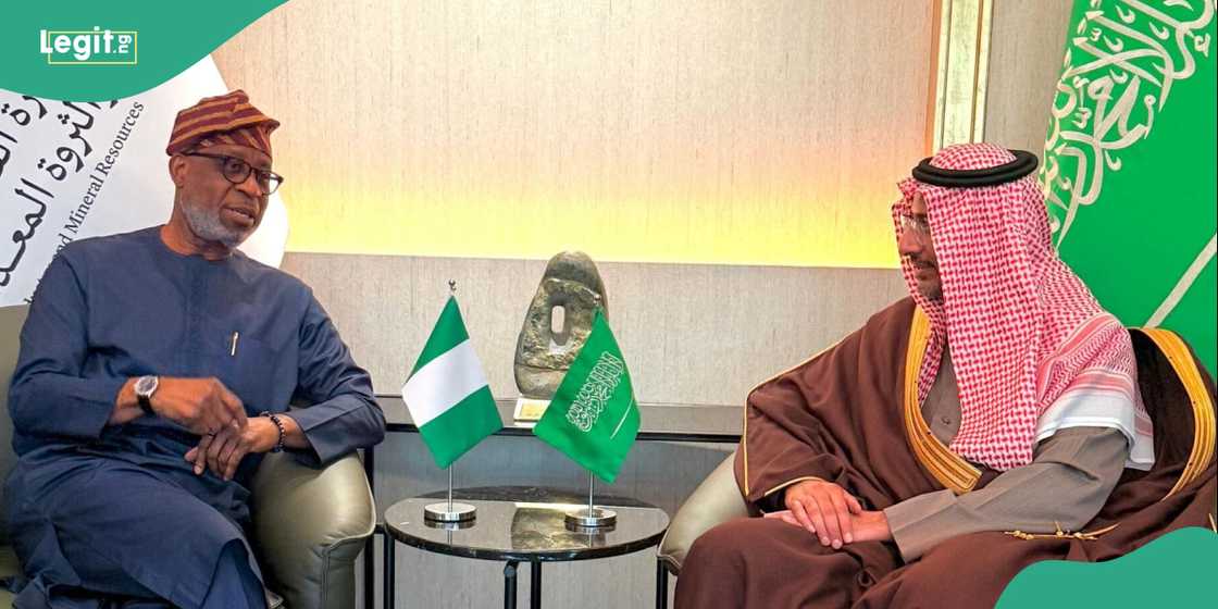 Minister of Solid Minerals Development Dele Alake during talks with Saudi officials in Riyadh. Minister of Solid Minerals Development Dele Alake during talks with Saudi officials in Riyadh.