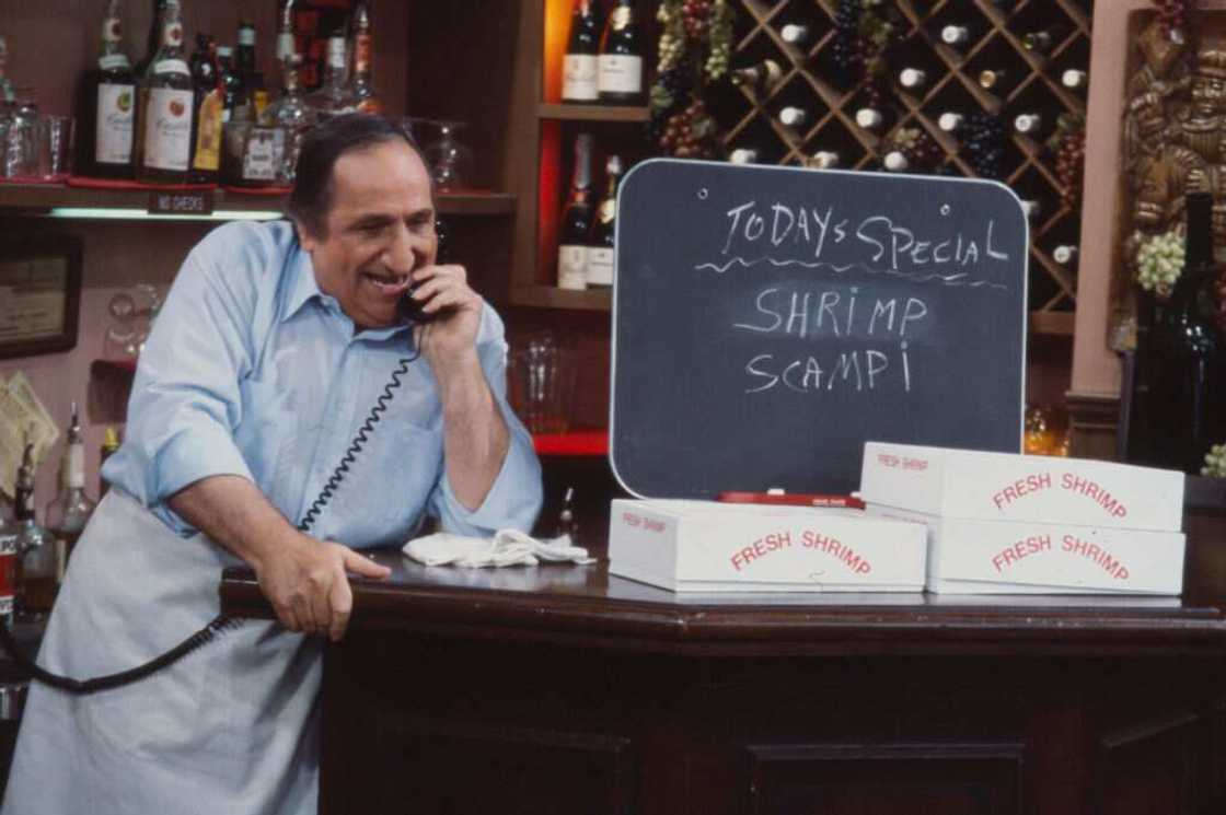 Al Molinaro at the set of the ABC TV series Joanie Loves Chachi Al Molinaro at the set of the ABC TV series Joanie Loves Chachi