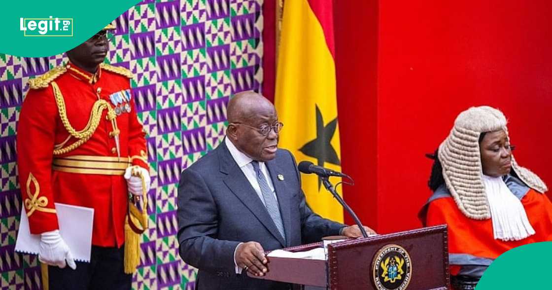 Dogarin shugaban kasa ya fadi a cikin Majalisa Dogarin shugaban kasa ya fadi a cikin Majalisa