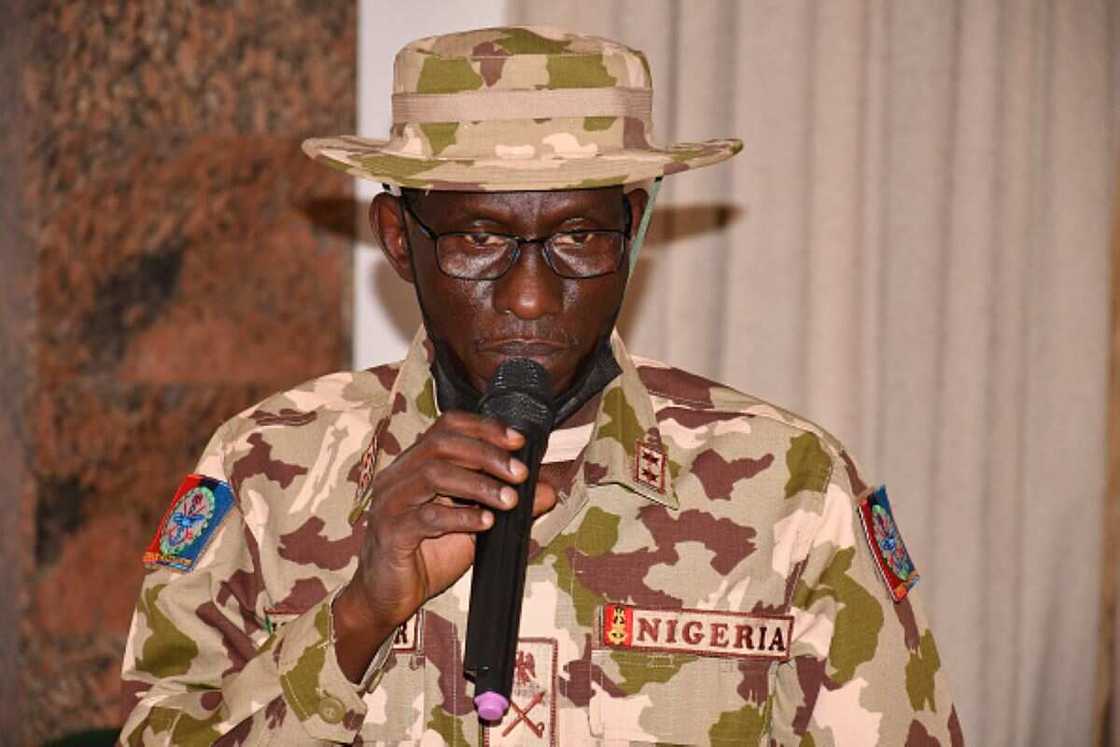 General irabor giving a statement