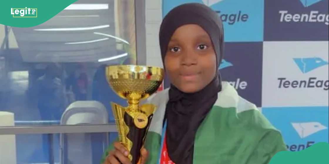 Nafisat Abdullah Aminu wins top prize and gets the attention of Isa Pantami. Nafisat Abdullah Aminu wins top prize and gets the attention of Isa Pantami.