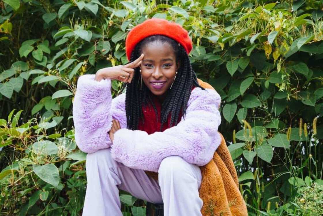 Amanda Gorman: Young poet gets over 1M followers after performing at Biden's inauguration Amanda Gorman: Young poet gets over 1M followers after performing at Biden's inauguration