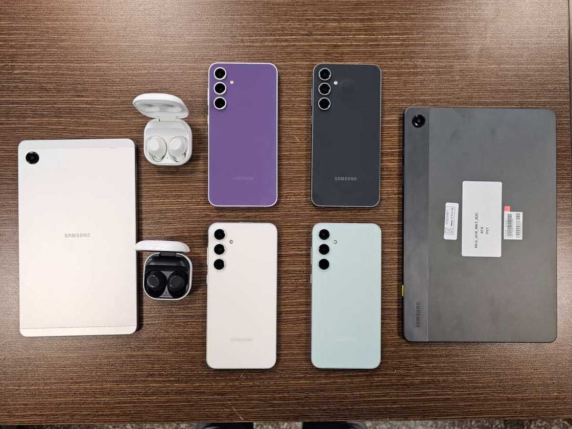Samsung Galaxy S23 FE, Galaxy Tab S9 FE and Galaxy Buds FE Bring Standout Galaxy Features to Users Samsung Galaxy S23 FE, Galaxy Tab S9 FE and Galaxy Buds FE Bring Standout Galaxy Features to Users