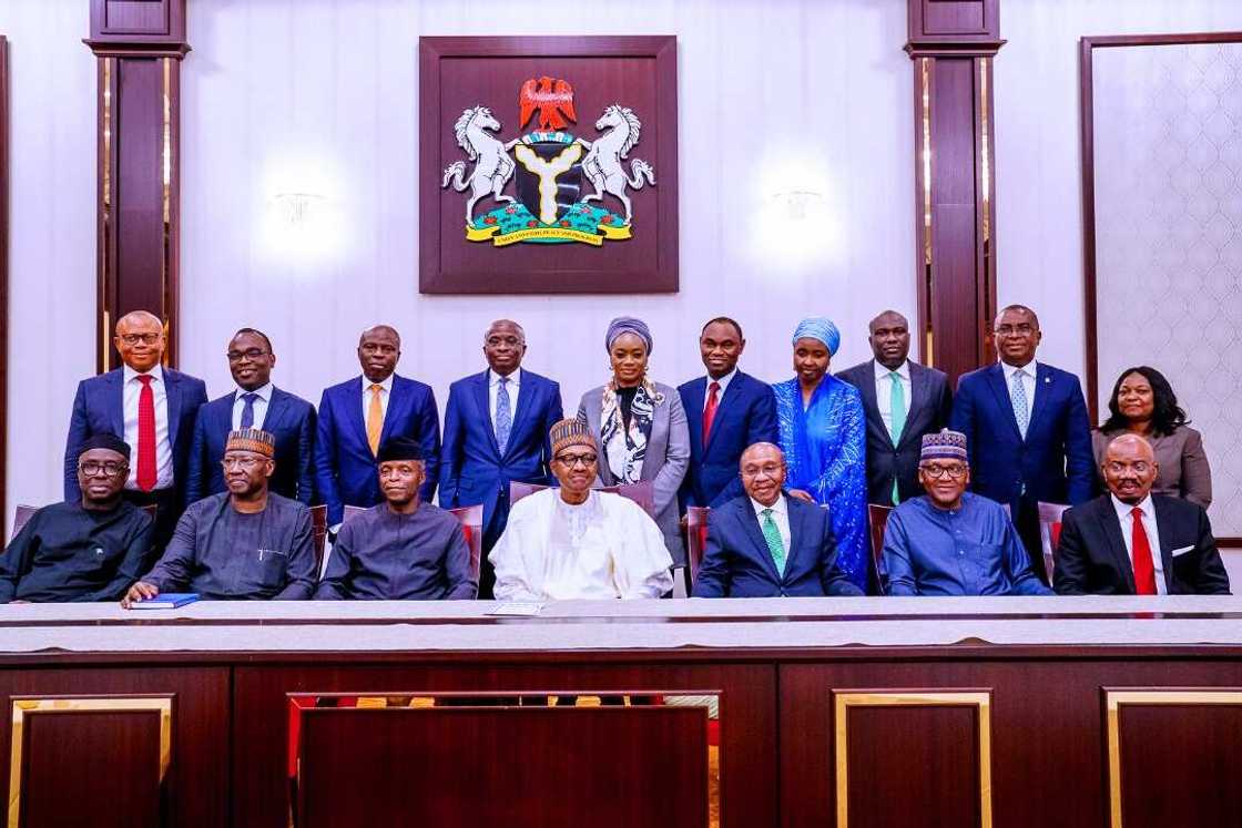 CBN’s FX restrictions killing our businesses, Nigerians cry out CBN’s FX restrictions killing our businesses, Nigerians cry out