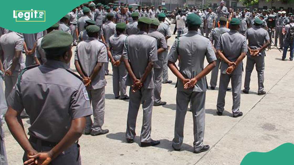 Nigeria Immigration Service commences enforcement against visa overstayers as three group of foreigners affected. Nigeria Immigration Service commences enforcement against visa overstayers as three group of foreigners affected.