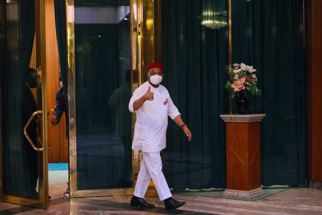 Uzodinma, Buhari meet in Abuja Uzodinma, Buhari meet in Abuja