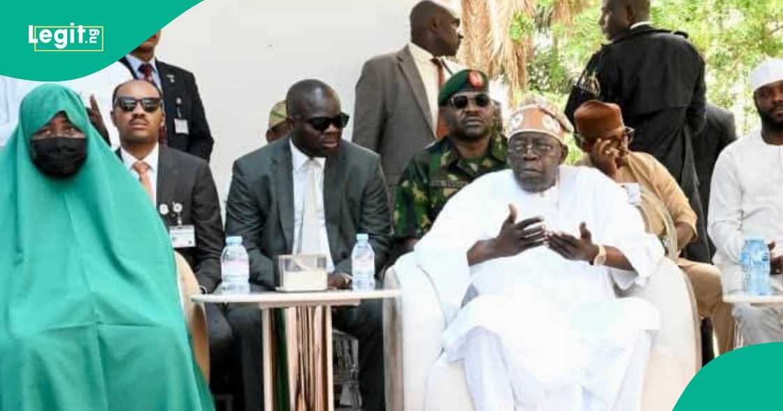 Tinubu da Aisha Buhari. Tinubu da Aisha Buhari.