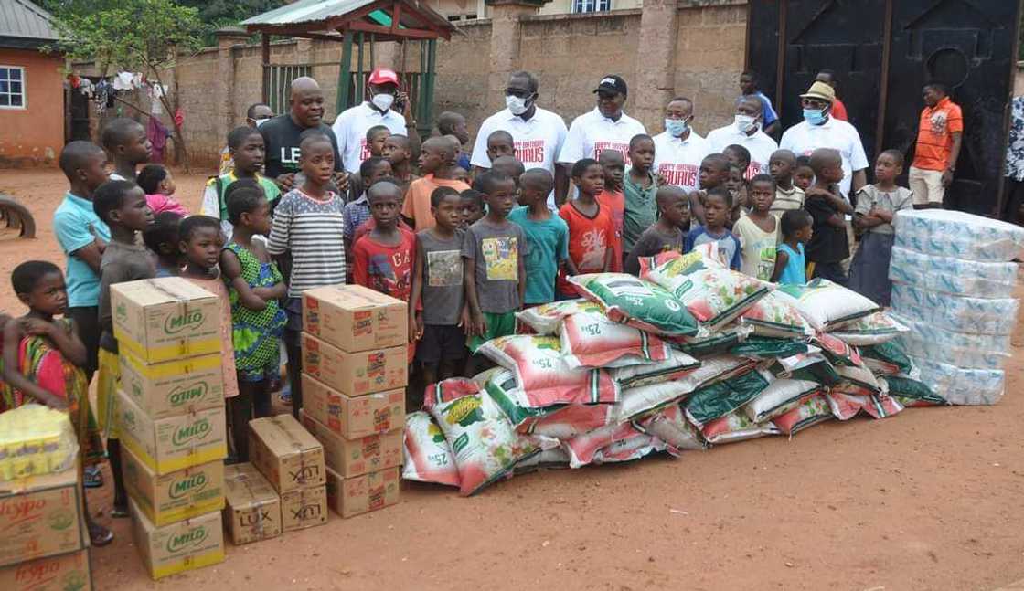 Why we paid hospital bills, others, to celebrate Gov Ugwuanyi’s 57th birthday - ALGON Why we paid hospital bills, others, to celebrate Gov Ugwuanyi’s 57th birthday - ALGON