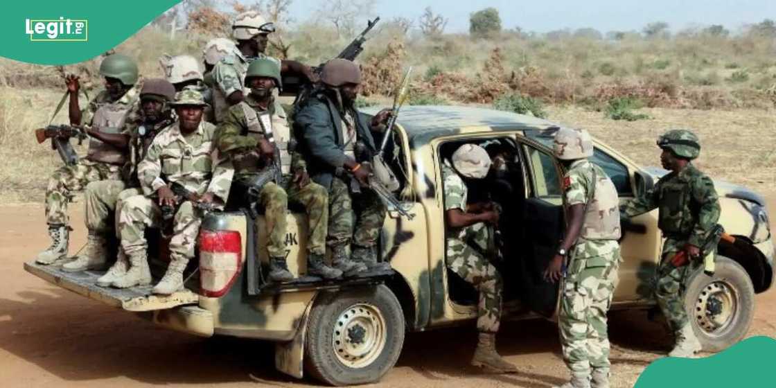 Sojoji sun murƙushe yan ta'adda 43 a mako ɗaya. Sojoji sun murƙushe yan ta'adda 43 a mako ɗaya.