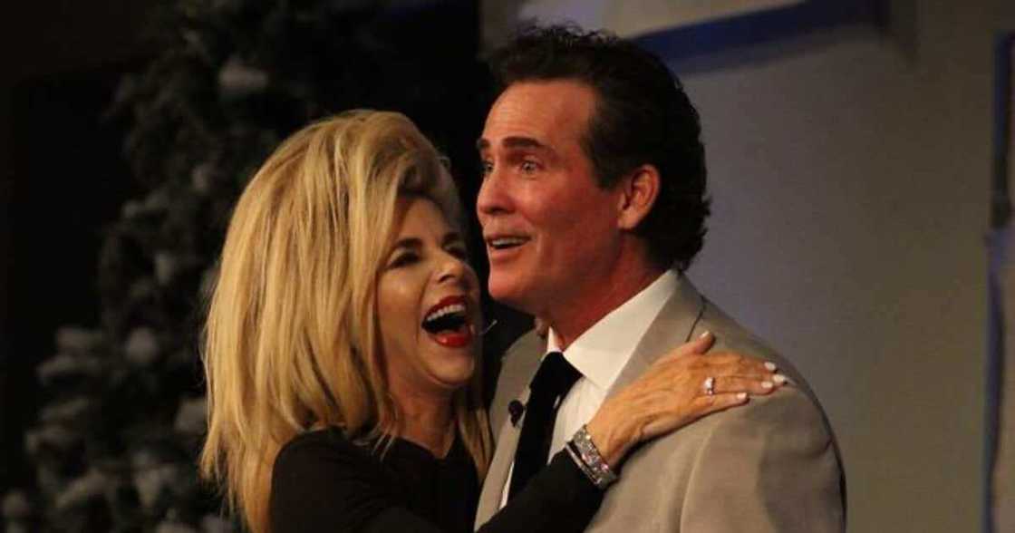 Joe Lara: Tarzan Actor Dead at 58 after Plane Crash in US Joe Lara: Tarzan Actor Dead at 58 after Plane Crash in US