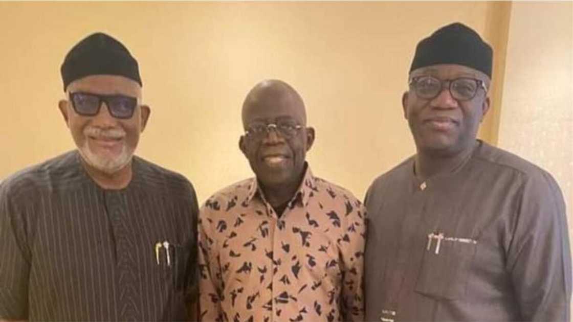 Da Ɗumi-Ɗumi: Hoto ya bayyana a yayin da gwamnonin APC biyu suka ziyarci Tinubu a Landan