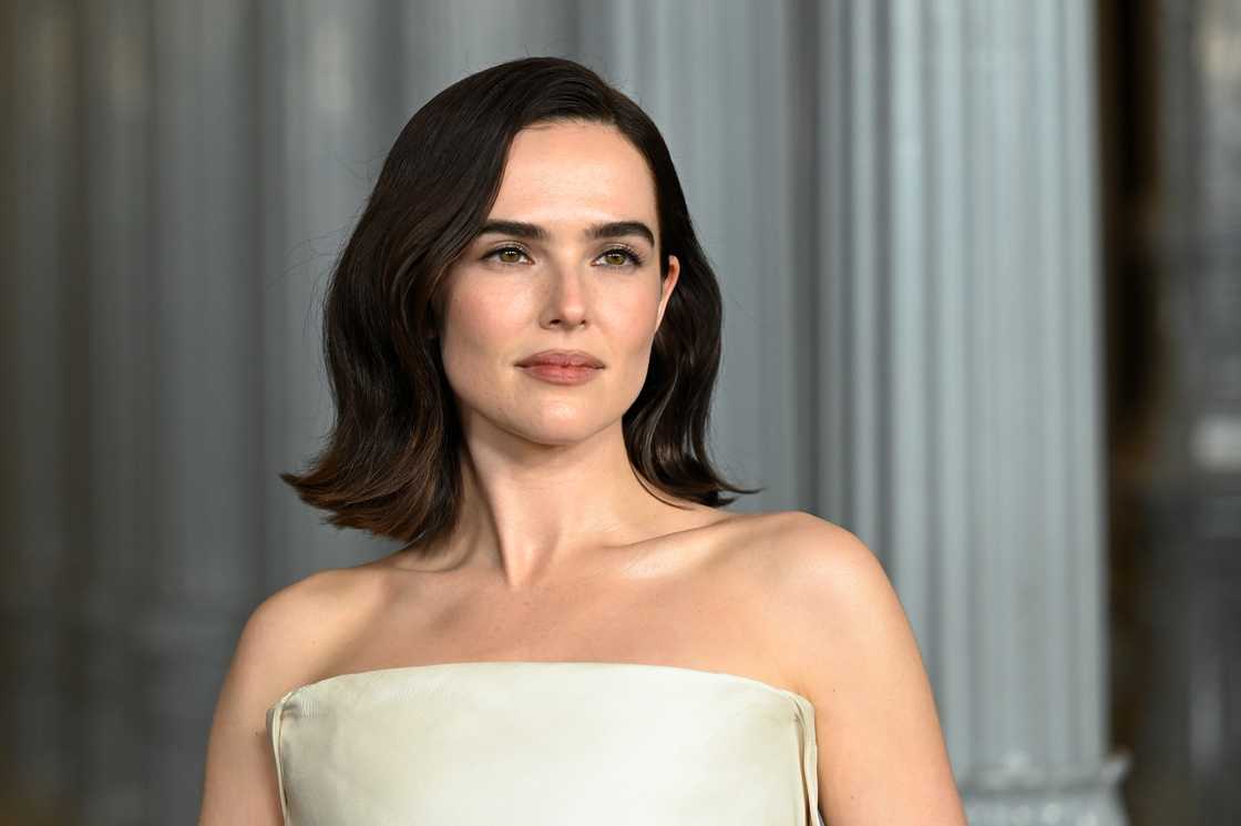 Zoey Deutch at the LACMA Art + Film Gala held at LACMA5 in Los Angeles, California