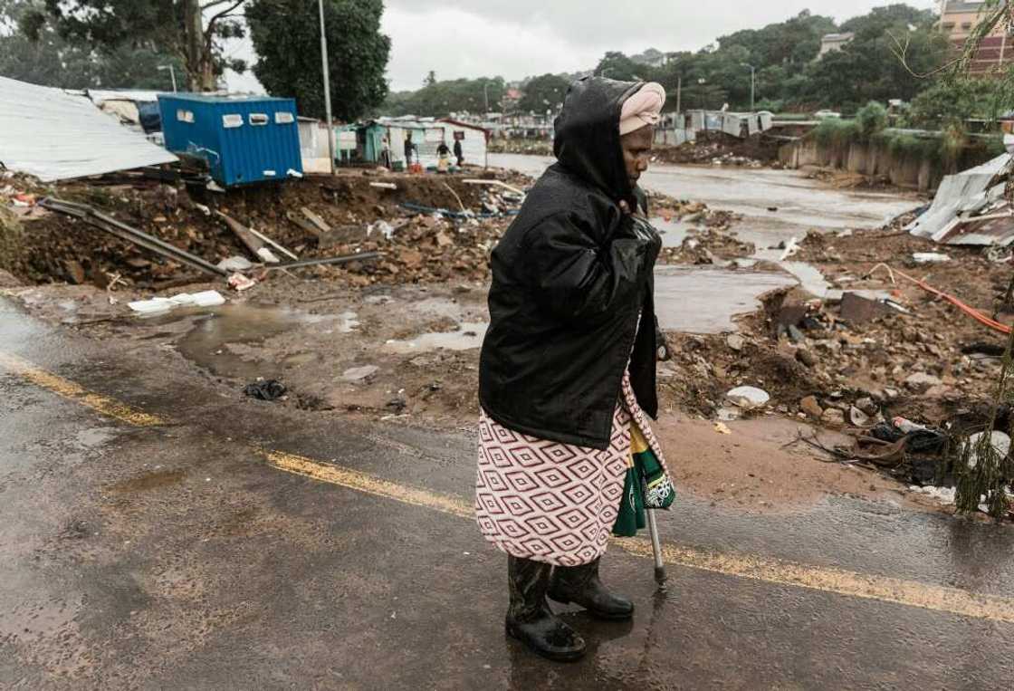 Floods and an energy crisis put an end to two consecutive quarters of growth in South Africa Floods and an energy crisis put an end to two consecutive quarters of growth in South Africa