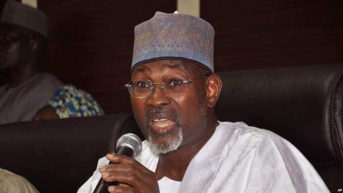 Farfesa Jega ya amsa tambaya akan kokarin Buhari a kan mulki Farfesa Jega ya amsa tambaya akan kokarin Buhari a kan mulki