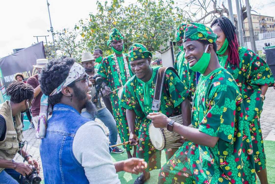 Trophy Celebrates Leading Beer Brand Position with Unveiling of Tallest Beer Bottle Trophy Celebrates Leading Beer Brand Position with Unveiling of Tallest Beer Bottle