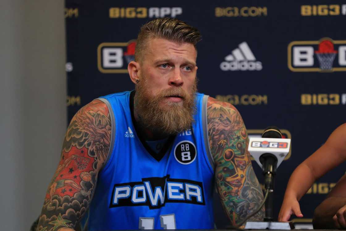 Chris Andersen speaks at a press conference Chris Andersen speaks at a press conference