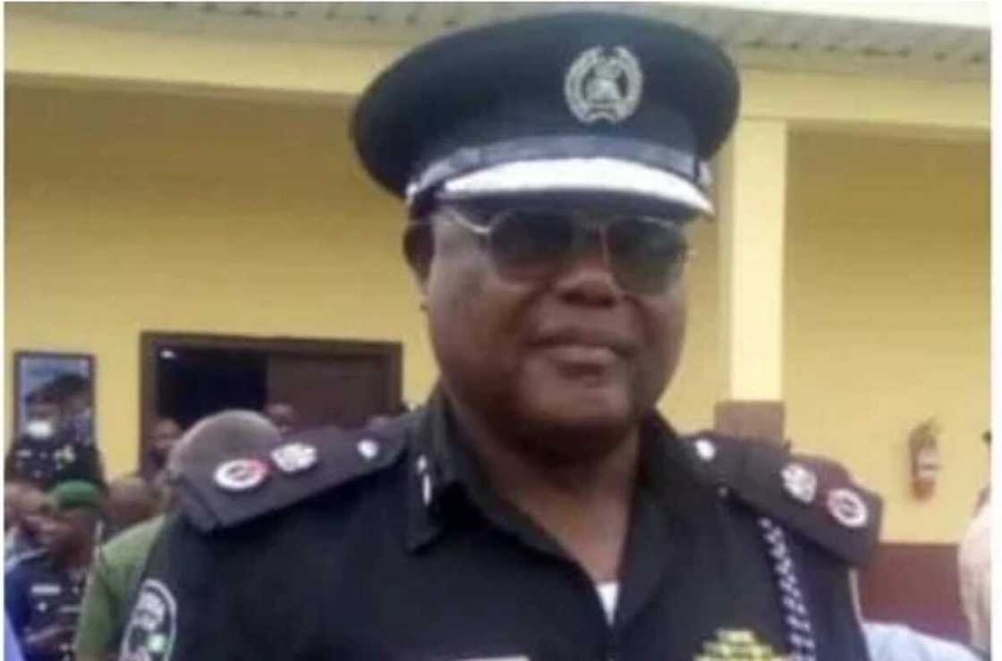 Zamfara: Mutane sun tsere daga gidajensu bayan 'yan bindiga sun kashe mutum 10 sun sace mata 33 Zamfara: Mutane sun tsere daga gidajensu bayan 'yan bindiga sun kashe mutum 10 sun sace mata 33