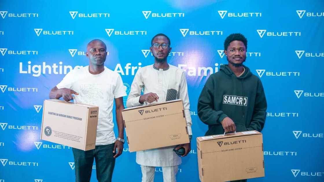 BLUETTI and YABATECH Holds 'Lighting an African Family' Charity Event