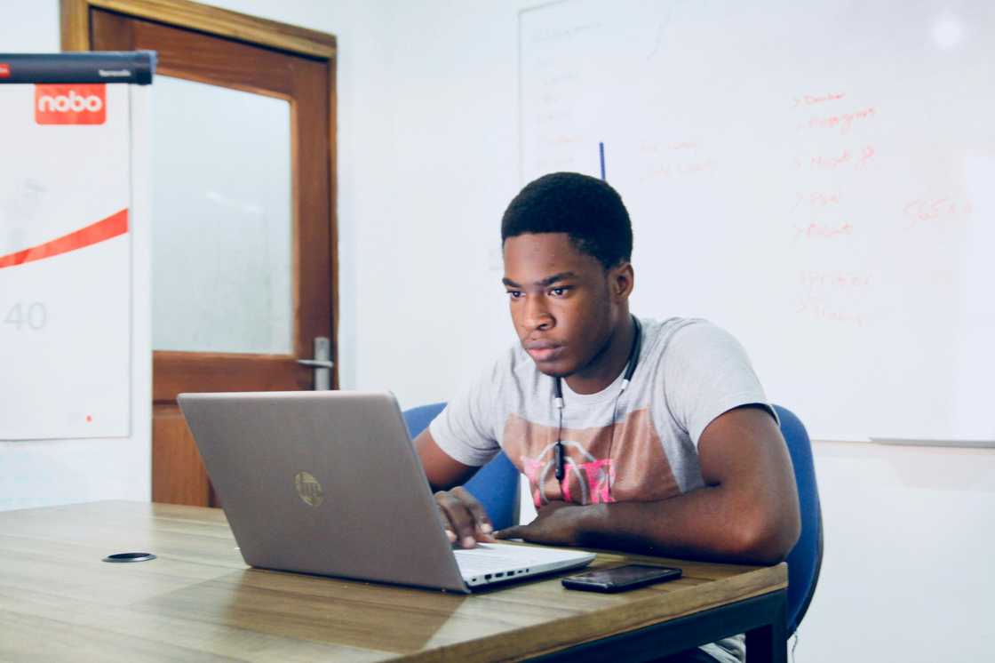 Accountant works on a laptop