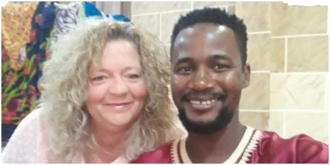 Matashi dan Najeriyan da ya auri baturiya sa'ar mahaifiyarsa ya rabu da ita Matashi dan Najeriyan da ya auri baturiya sa'ar mahaifiyarsa ya rabu da ita