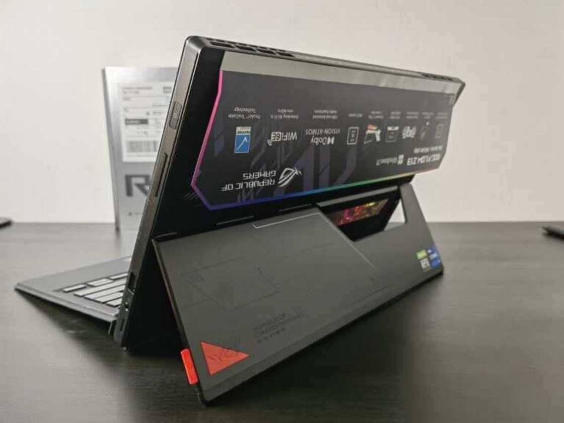 The ASUS ROG Flow Z13 The ASUS ROG Flow Z13