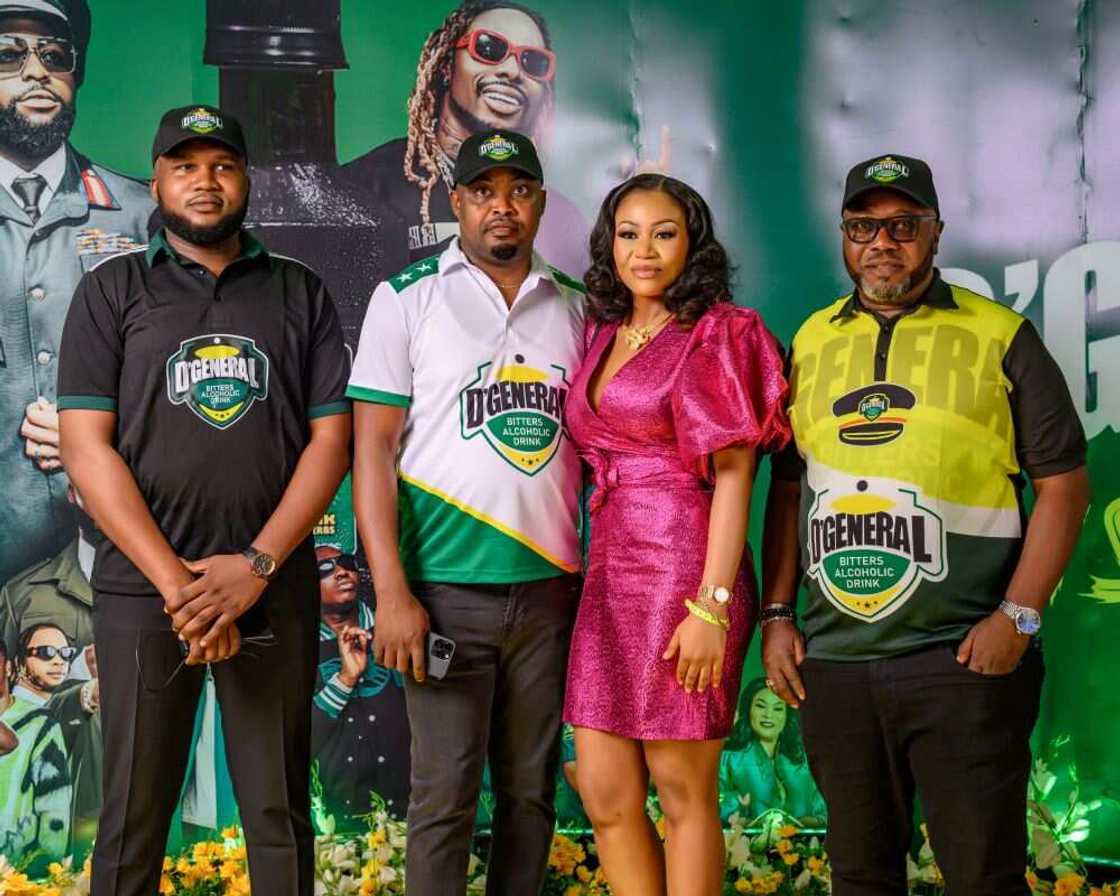 D’Banj, Macaroni, Seyi Vibes, Others Shine at the Launch of D’General Bitters in Lagos D’Banj, Macaroni, Seyi Vibes, Others Shine at the Launch of D’General Bitters in Lagos