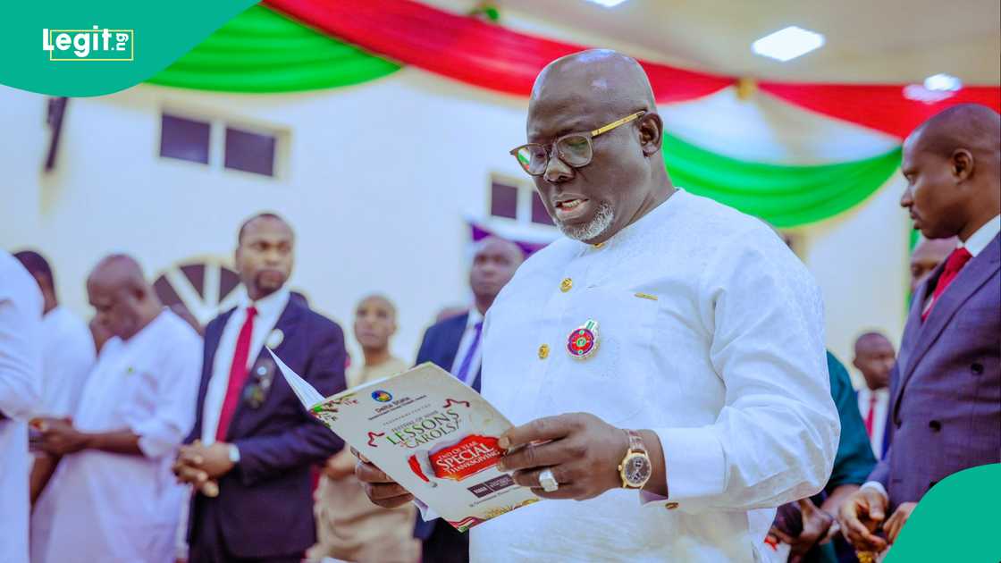 'Yan bindiga sun kashe farfesa a Delta 'Yan bindiga sun kashe farfesa a Delta