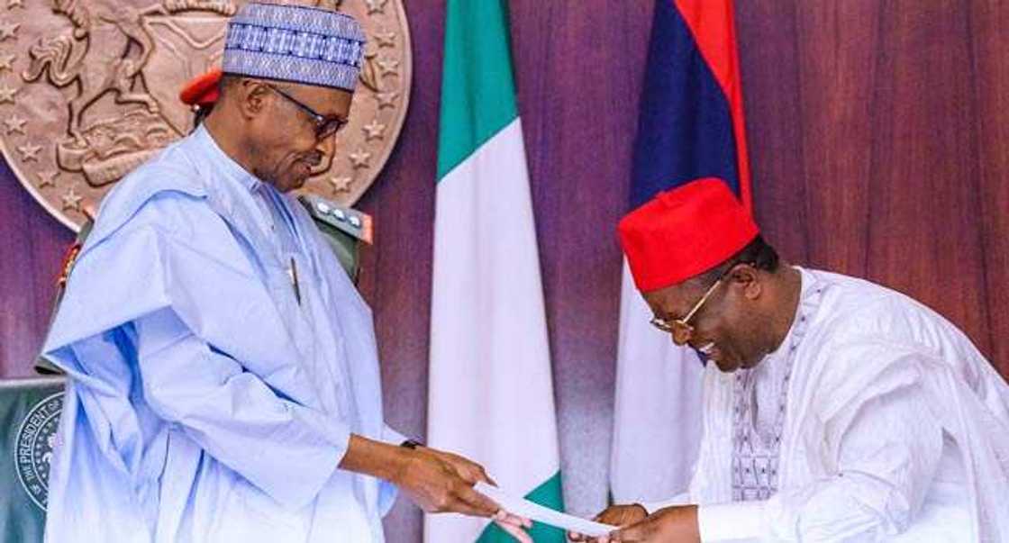 Matasan APC a arewa sun bayyana wanda suke so ya gaji Buhari daga kudu maso gabas Matasan APC a arewa sun bayyana wanda suke so ya gaji Buhari daga kudu maso gabas