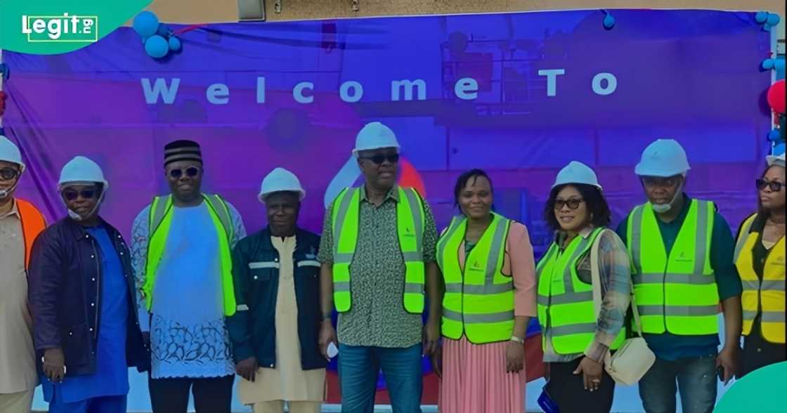 Minister Heineken Lokpobiri inspects the new Koko refinery, emphasizing energy security. Minister Heineken Lokpobiri inspects the new Koko refinery, emphasizing energy security.