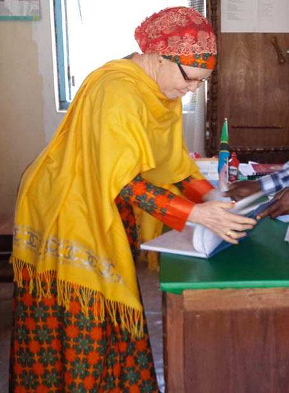 How Albinos are murdered in Africa How Albinos are murdered in Africa