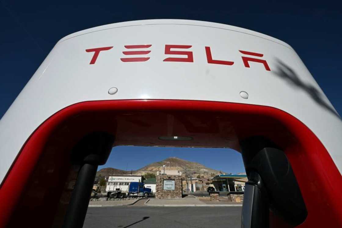 Lithium is a vital component of most rechargeable batteries that power today's electric cars Lithium is a vital component of most rechargeable batteries that power today's electric cars