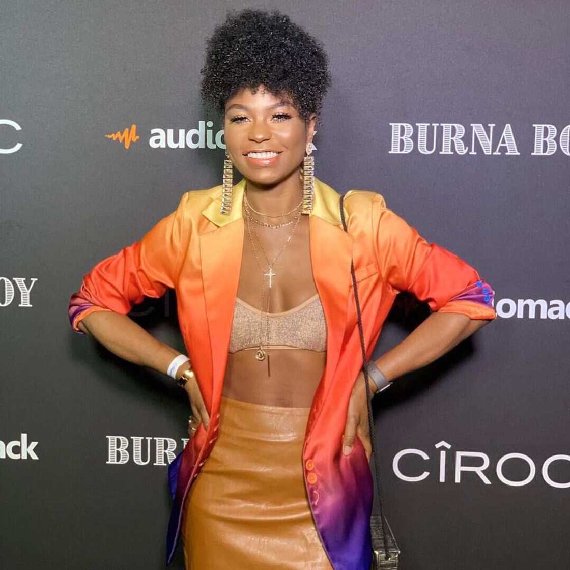 Niyola biography Niyola biography