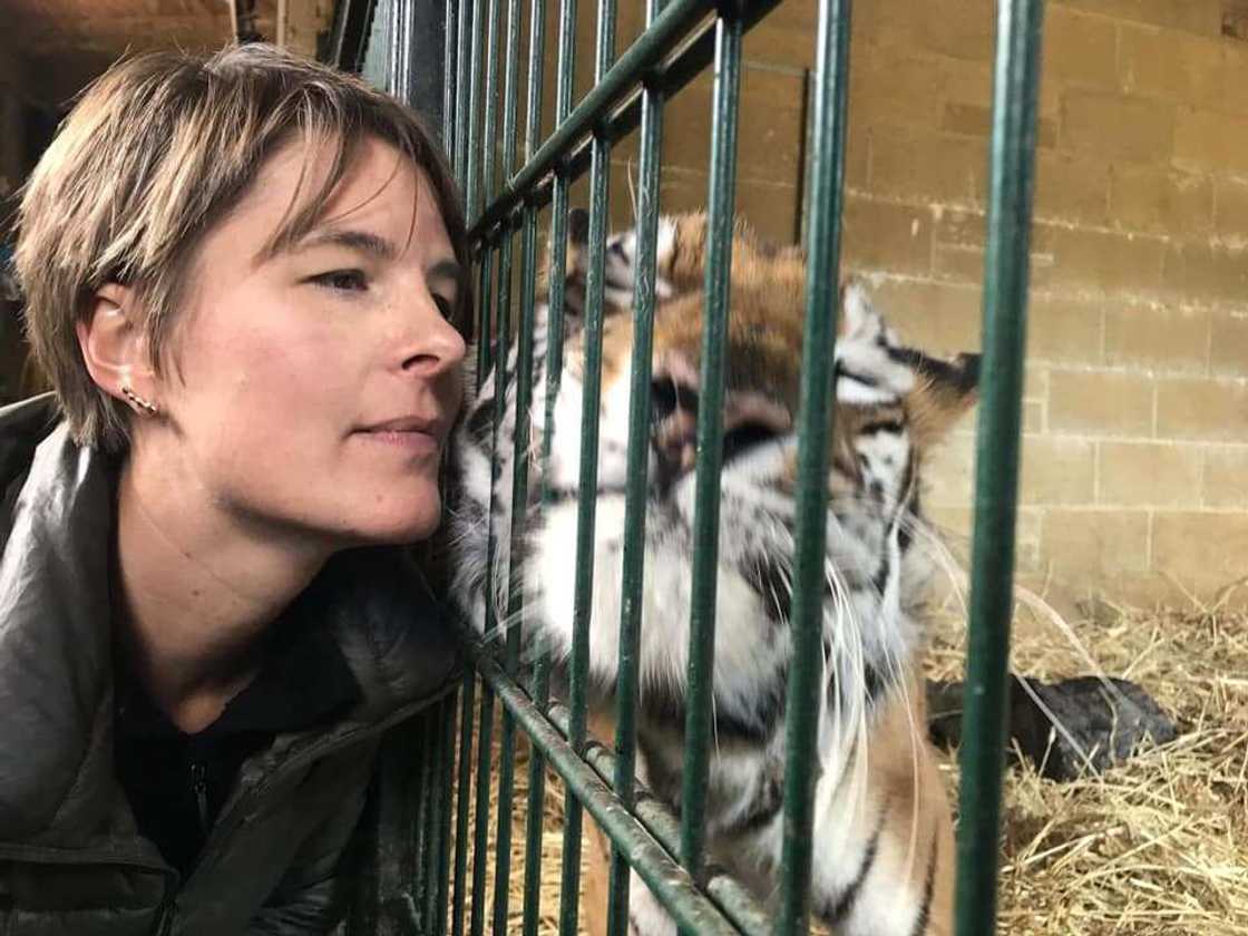 Chris Packham's girlfriend Chris Packham's girlfriend