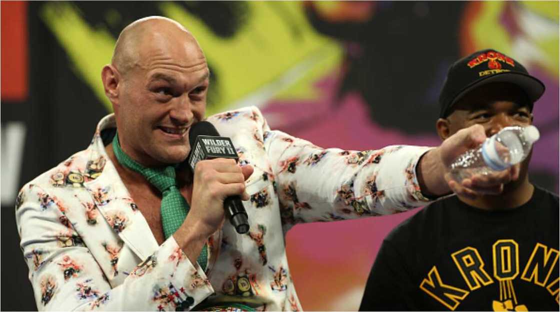 Anthony Joshua and Tyson Fury set for £54m each from record Saudi Arabia deal Anthony Joshua and Tyson Fury set for £54m each from record Saudi Arabia deal